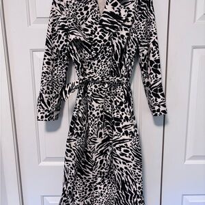 Stylish Black and White Animal Print Trench Coat, XXS